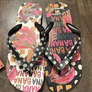 NWT Havaianas FARM Rio size 11/12